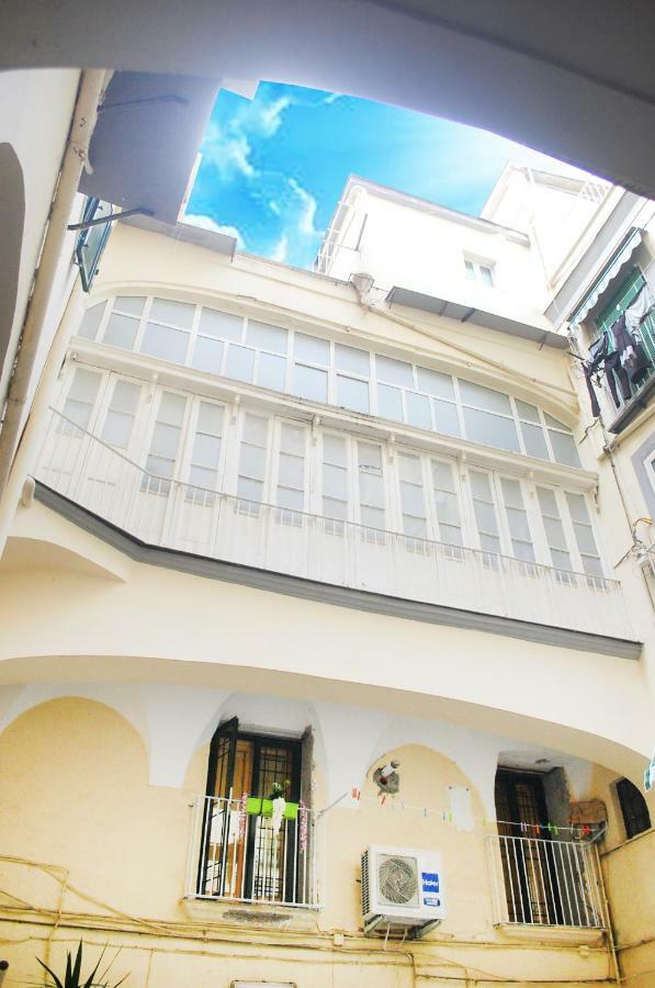 Legno Suite By HouseinNápoles Exterior foto